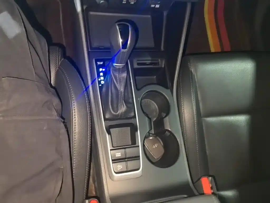 Tucson 2015 1.6T Dual-Clutch Two-Wheel Drive Intelligent Model — миниатюра 14