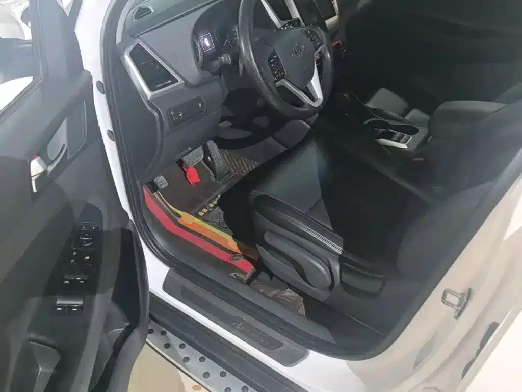 Tucson 2015 1.6T Dual-Clutch Two-Wheel Drive Intelligent Model — миниатюра 16