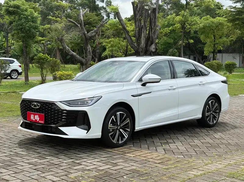 Chery Arrizo 8 PRO 2025 1.6T DCT Comfort Model — миниатюра 1