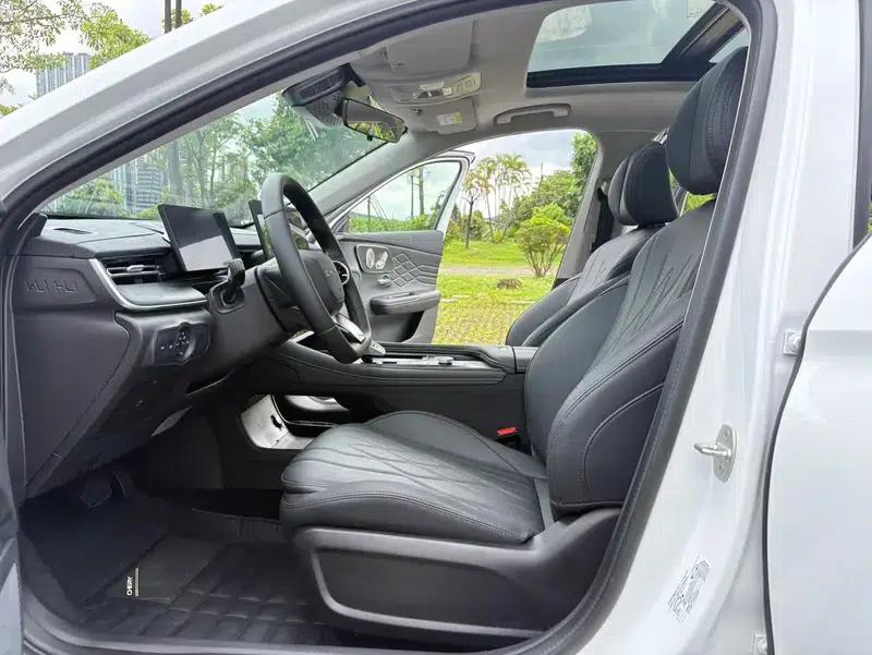Chery Arrizo 8 PRO 2025 1.6T DCT Comfort Model — миниатюра 24