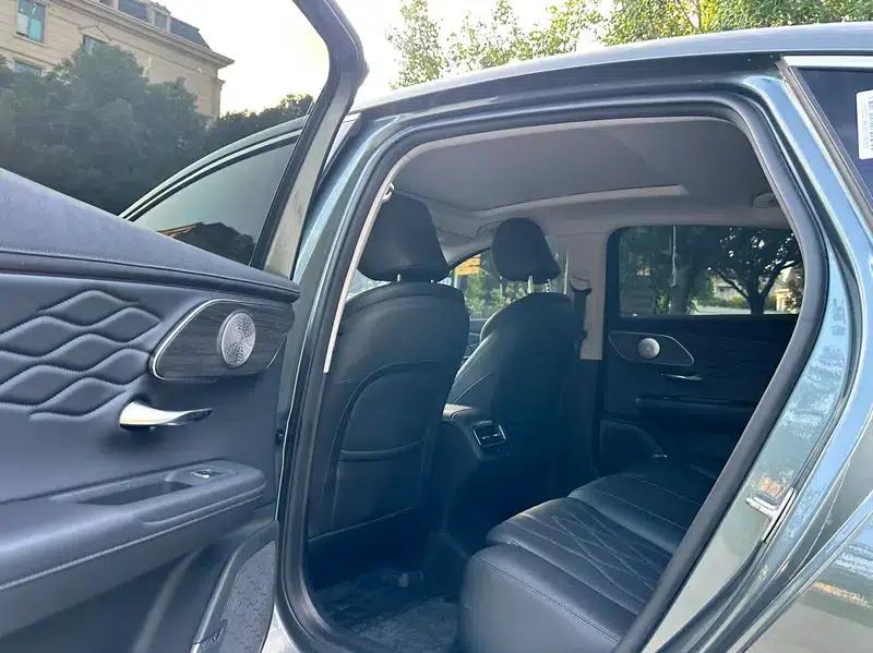 Chery Arrizo 8 PRO 2025 1.6T DCT Luxury+ — миниатюра 13