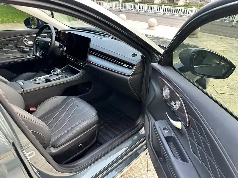 Chery Arrizo 8 PRO 2025 1.6T DCT Luxury+ — миниатюра 14