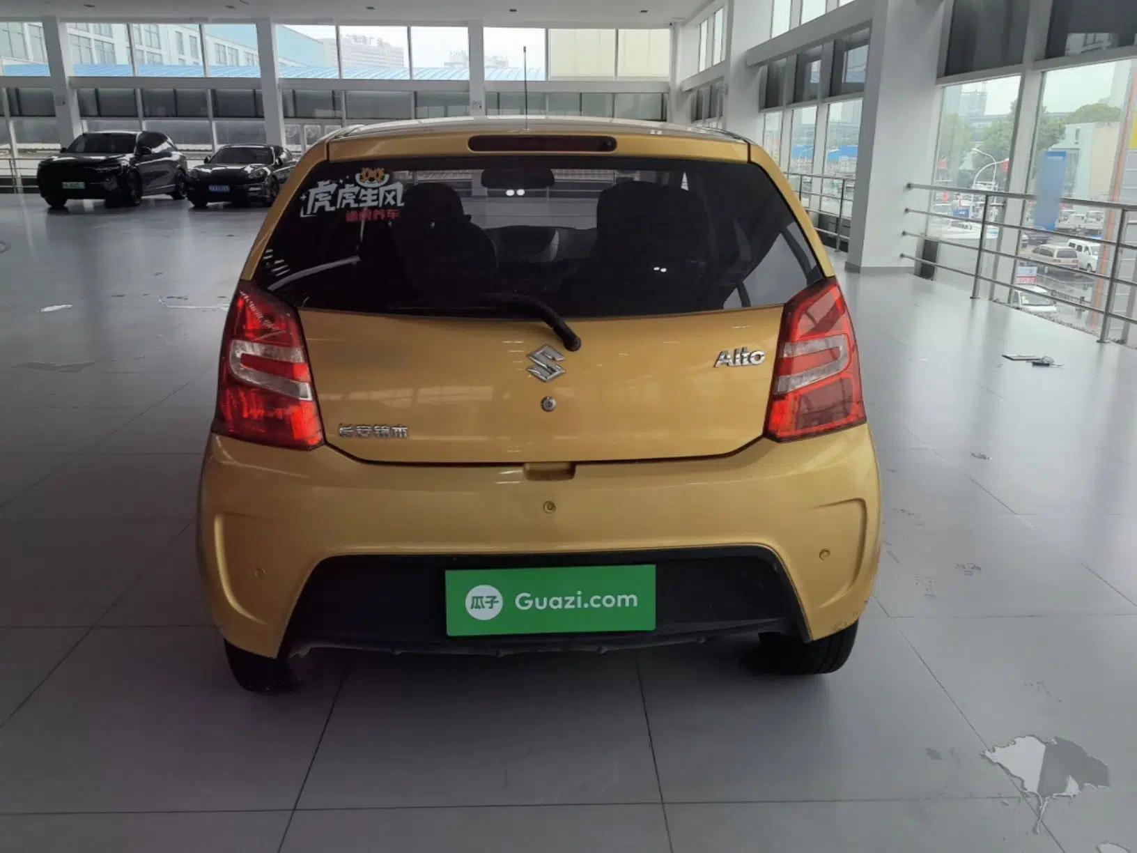 Suzuki Alto 2013 1.0L Automatic Luxury Model — миниатюра 5