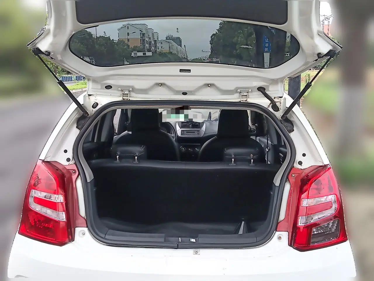 Suzuki Alto 2013 Revised Version 1.0L Manual Comfort Edition — миниатюра 19