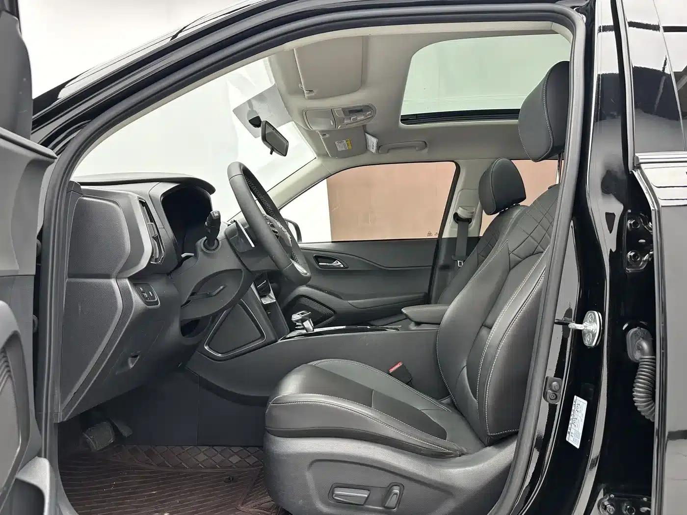 Beijing Hyundai ix35 2021 240TGDi DCT 2WD GLS Leading Edition — миниатюра 5