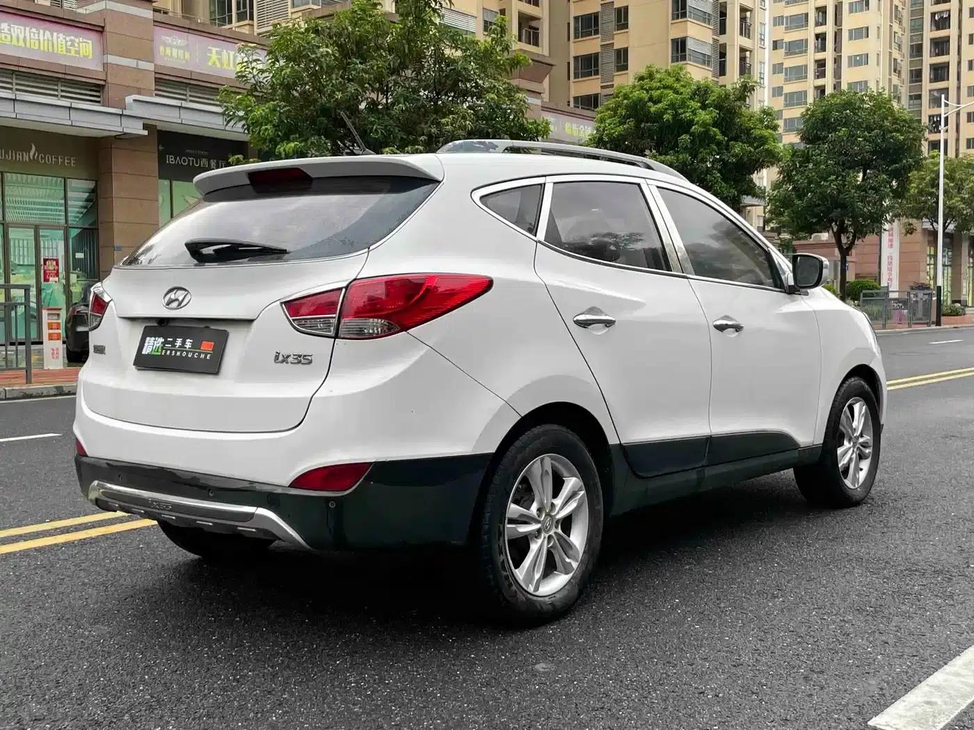 Beijing Hyundai ix35 2013 2.0L Automatic 2WD Smart GLS (National IV Emission Standard) — миниатюра 16