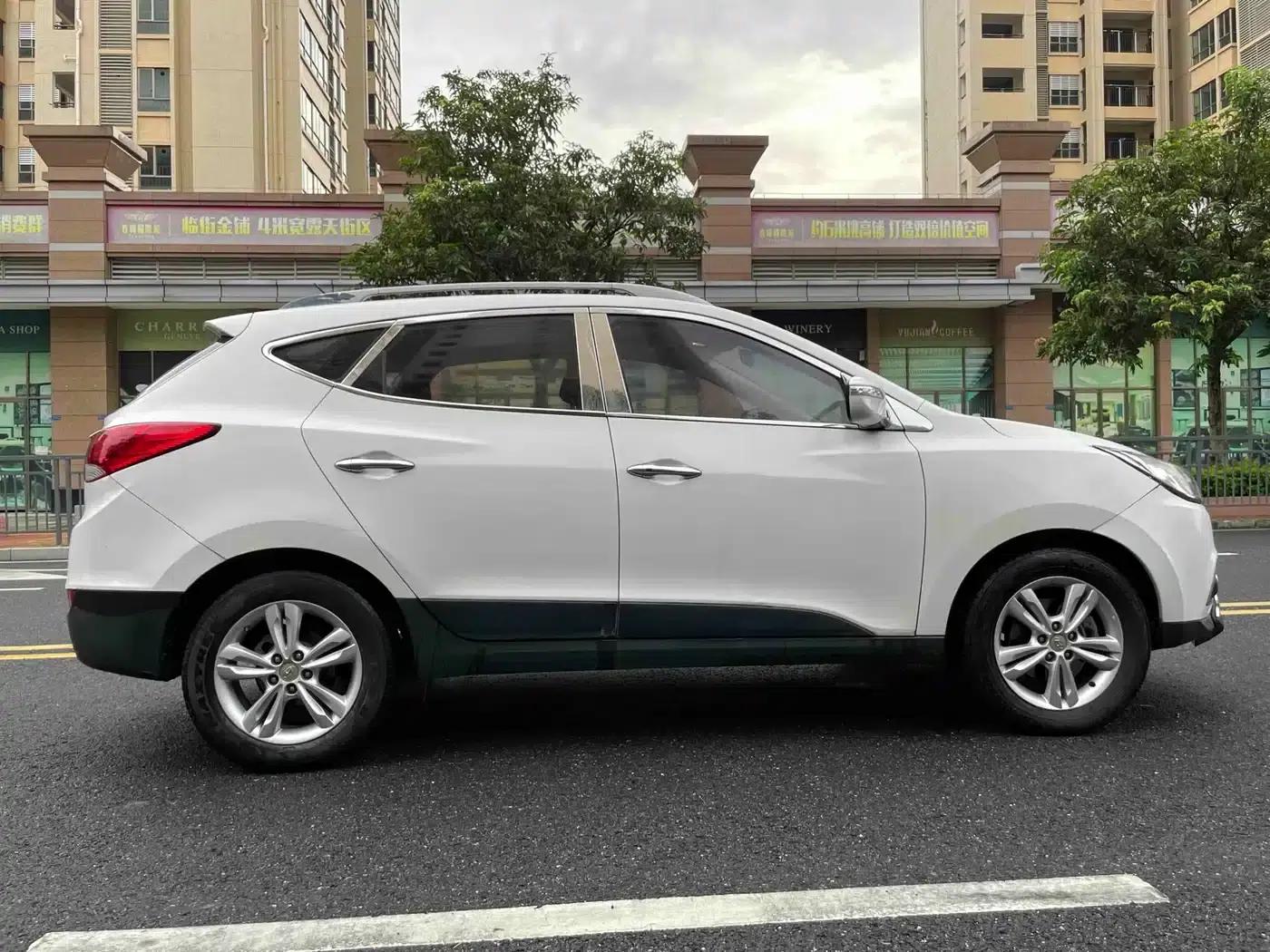 Beijing Hyundai ix35 2013 2.0L Automatic 2WD Smart GLS (National IV Emission Standard) — миниатюра 6