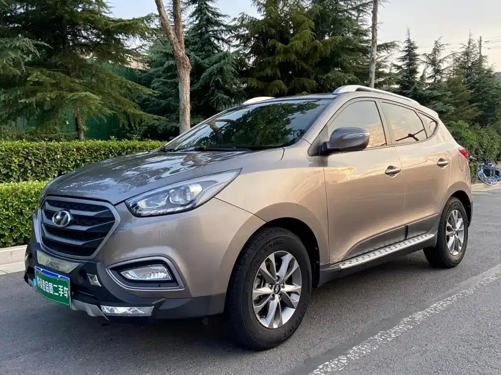 Beijing Hyundai ix35 2013 2.0L Manual 2WD Comfort GL (National IV Emission Standard) — миниатюра 1