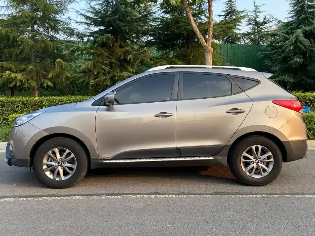 Beijing Hyundai ix35 2013 2.0L Manual 2WD Comfort GL (National IV Emission Standard) — миниатюра 18