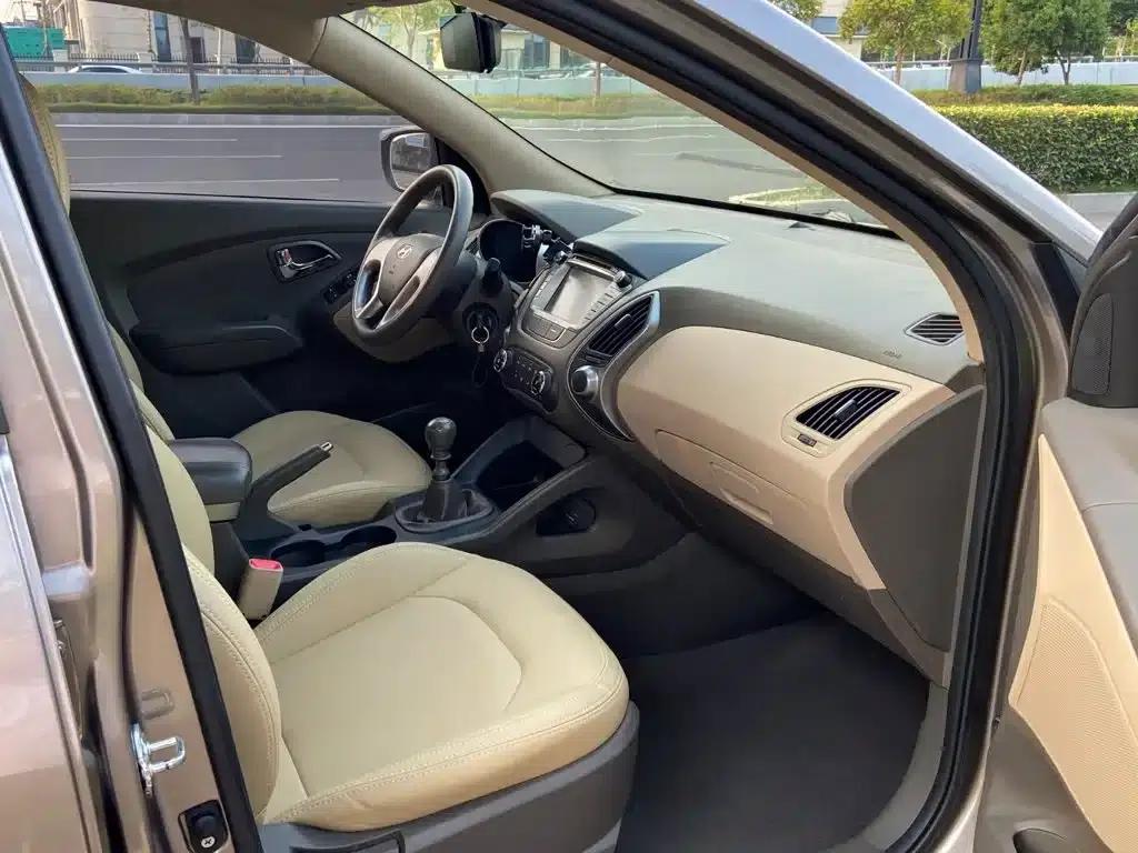 Beijing Hyundai ix35 2013 2.0L Manual 2WD Comfort GL (National IV Emission Standard) — миниатюра 6