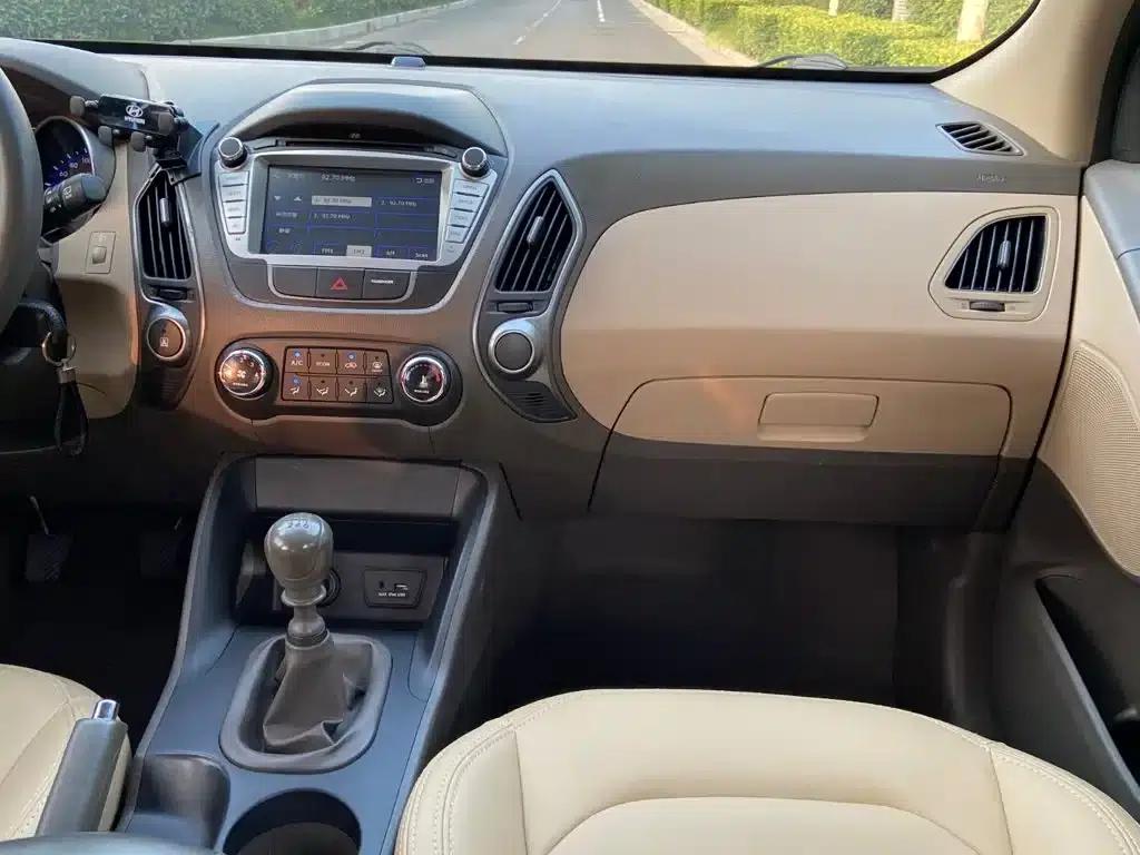 Beijing Hyundai ix35 2013 2.0L Manual 2WD Comfort GL (National IV Emission Standard) — миниатюра 9