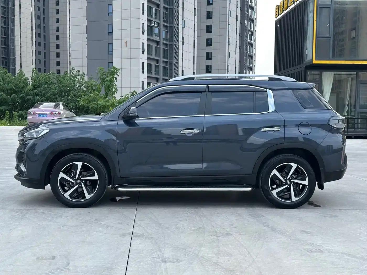 Beijing Hyundai ix35 2021 240TGDi DCT 2WD GLS Leading Edition — миниатюра 7