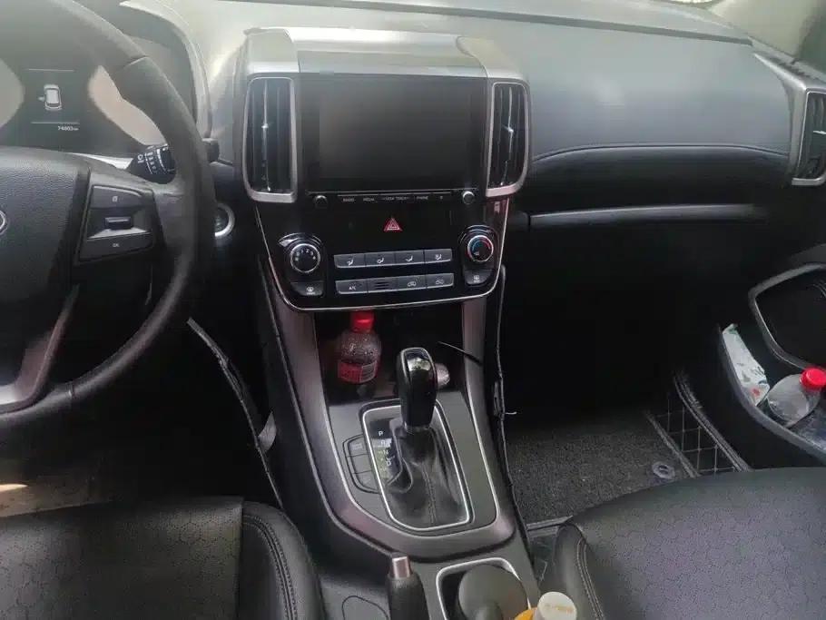 Beijing Hyundai ix35 2018 2.0L Automatic 2WD Smart & Enjoy Edition — миниатюра 13