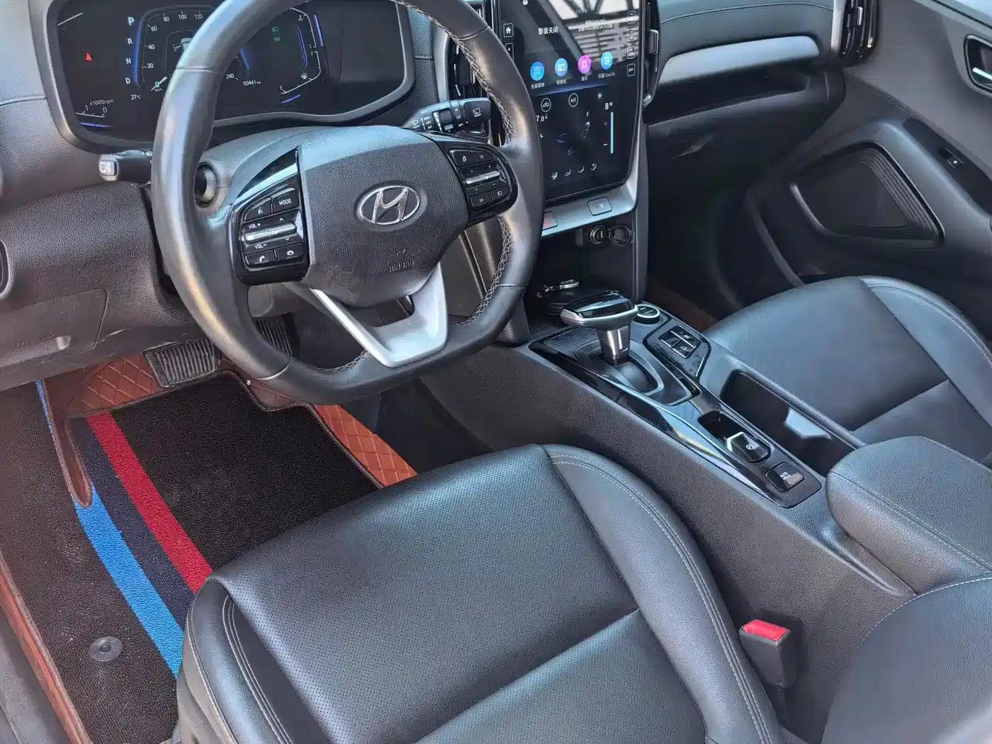 Beijing Hyundai ix35 2021 2.0L Automatic 2WD GLS Leading Edition — миниатюра 7
