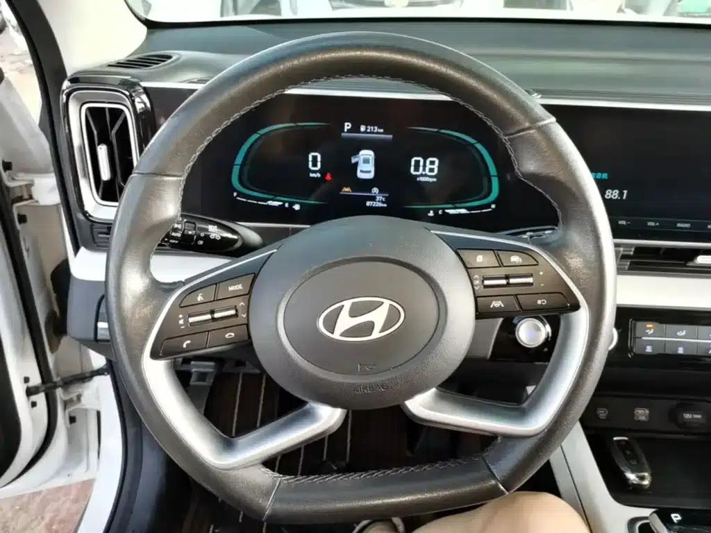 Beijing Hyundai ix35 2023 Model 2.0L Luxury Edition DLX — миниатюра 11