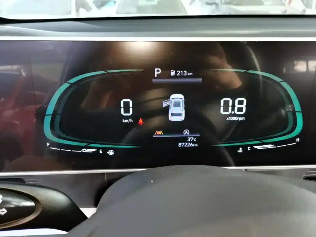 Beijing Hyundai ix35 2023 Model 2.0L Luxury Edition DLX — миниатюра 12