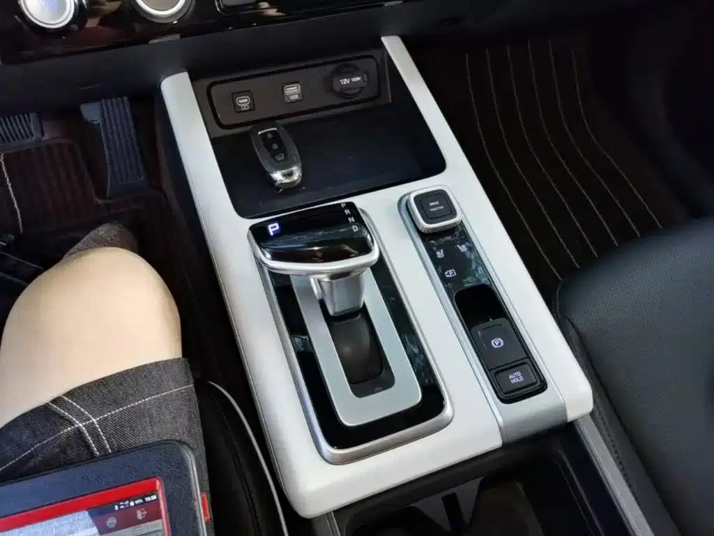 Beijing Hyundai ix35 2023 Model 2.0L Luxury Edition DLX — миниатюра 14
