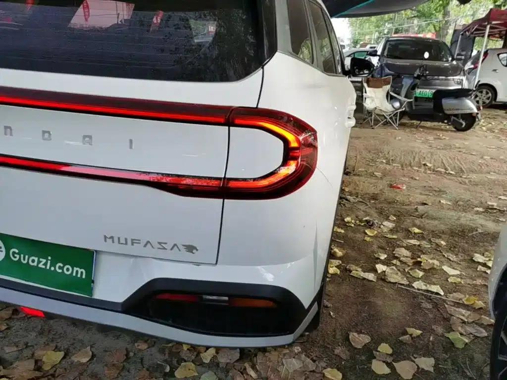 Beijing Hyundai ix35 2023 Model 2.0L Luxury Edition DLX — миниатюра 8