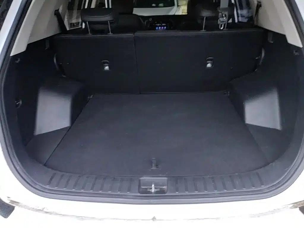 Beijing Hyundai ix35 2021 2.0L Automatic 2WD GLS Leading Edition — миниатюра 15