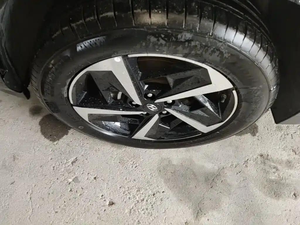 Beijing Hyundai ix35 2021 2.0L Automatic 2WD GLS Leading Edition — миниатюра 25