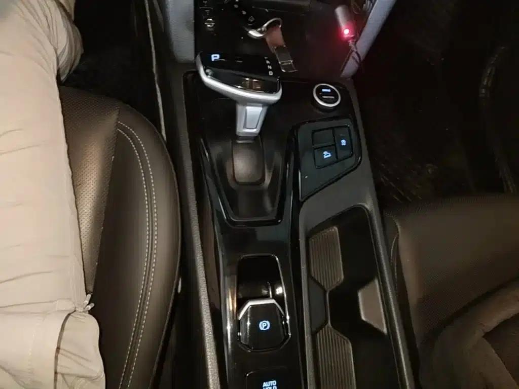Beijing Hyundai ix35 2021 2.0L Automatic 2WD GLS Leading Edition — миниатюра 10