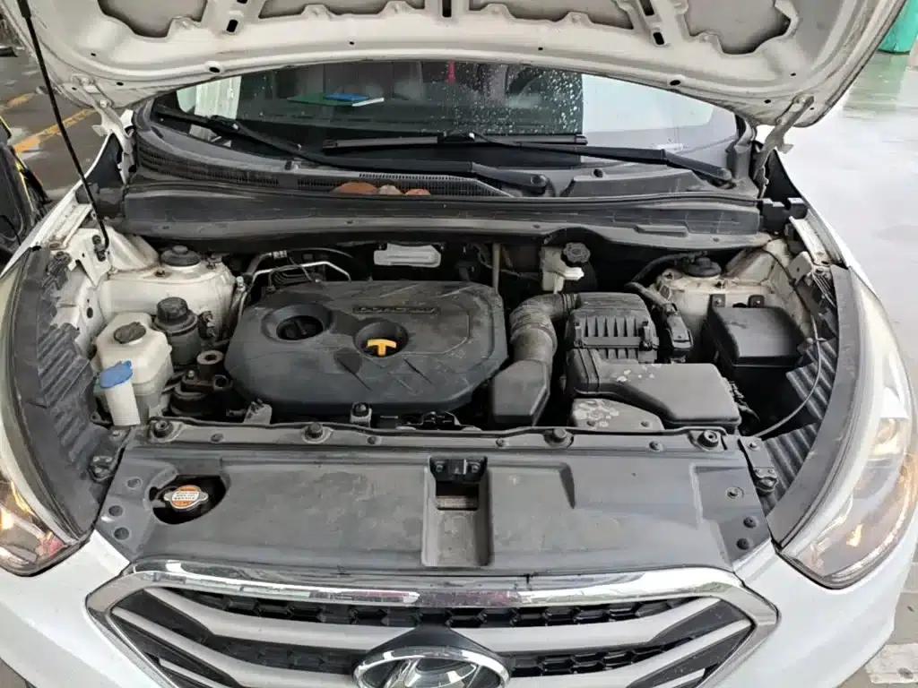 Beijing Hyundai ix35 2015 2.0L Automatic 2WD Comfort Model (National IV Emission Standard) — миниатюра 20