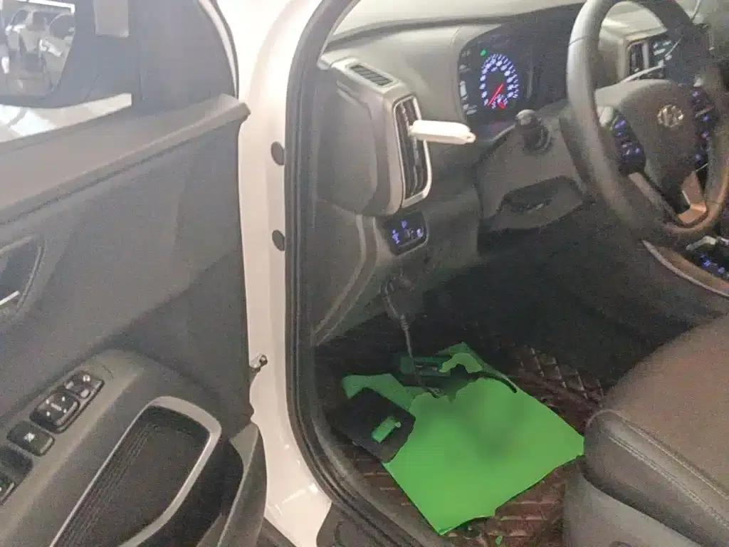Beijing Hyundai ix35 2019 2.0L Automatic 2WD Smart & Enjoy Edition (National V Emission Standard) — миниатюра 16