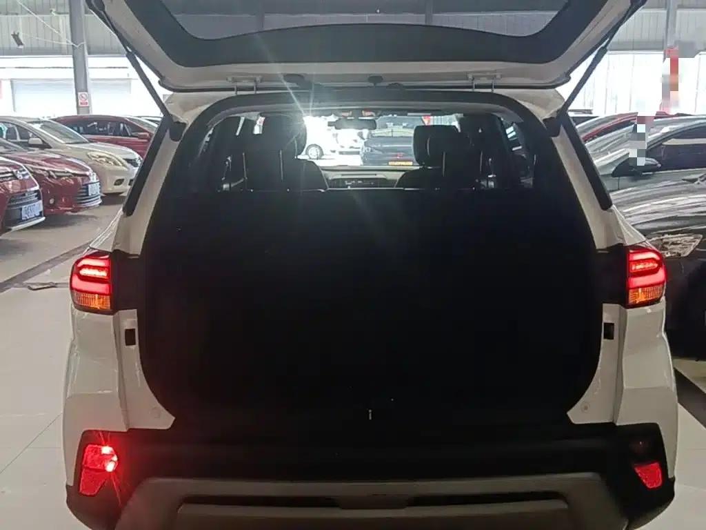 Beijing Hyundai ix35 2019 2.0L Automatic 2WD Smart & Enjoy Edition (National V Emission Standard) — миниатюра 19