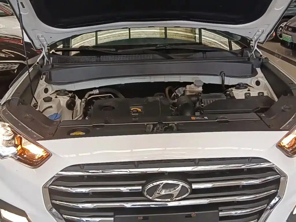 Beijing Hyundai ix35 2019 2.0L Automatic 2WD Smart & Enjoy Edition (National V Emission Standard) — миниатюра 20