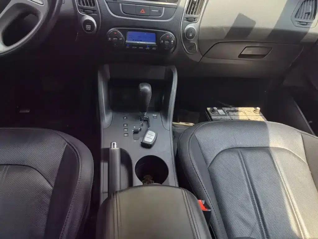Beijing Hyundai ix35 2015 2.0L Automatic 2WD Smart Model (National V Emission Standard) — миниатюра 14