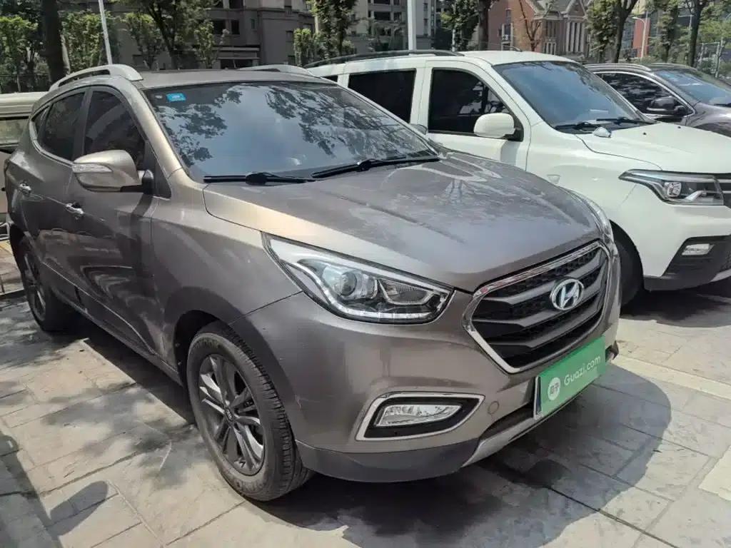 Beijing Hyundai ix35 2015 2.0L Automatic 2WD Smart Model (National V Emission Standard) — миниатюра 4