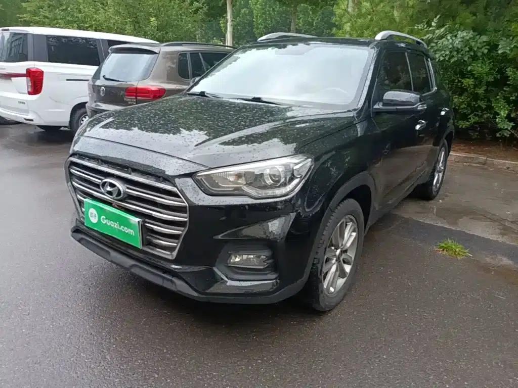 Beijing Hyundai ix35 2018 2.0L Automatic 2WD Smart & Enjoy Edition — миниатюра 1