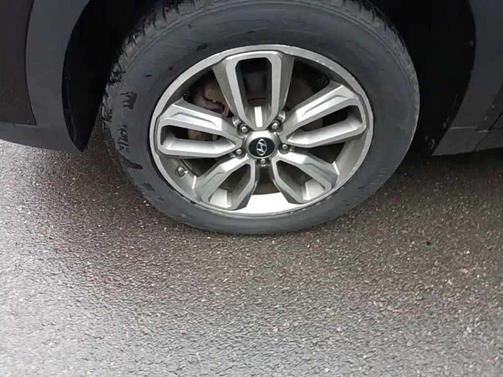Beijing Hyundai ix35 2018 2.0L Automatic 2WD Smart & Enjoy Edition — миниатюра 23