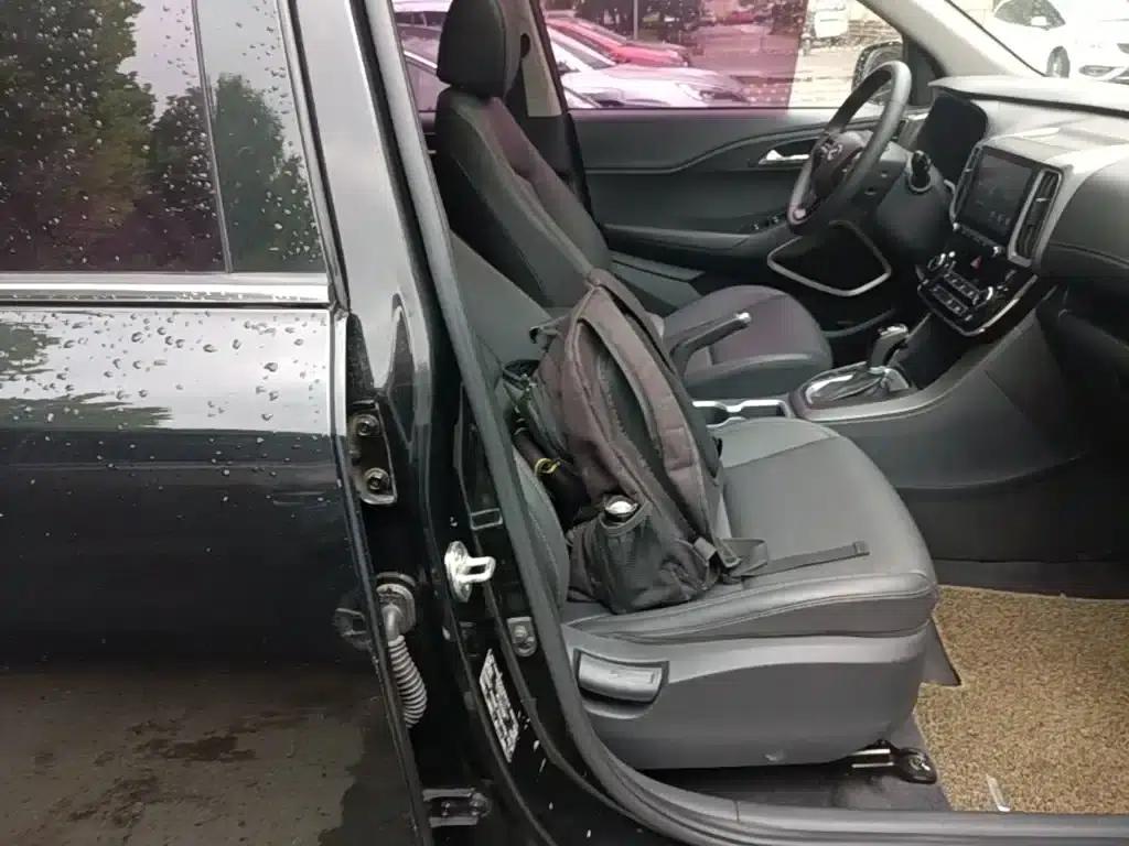 Beijing Hyundai ix35 2018 2.0L Automatic 2WD Smart & Enjoy Edition — миниатюра 25