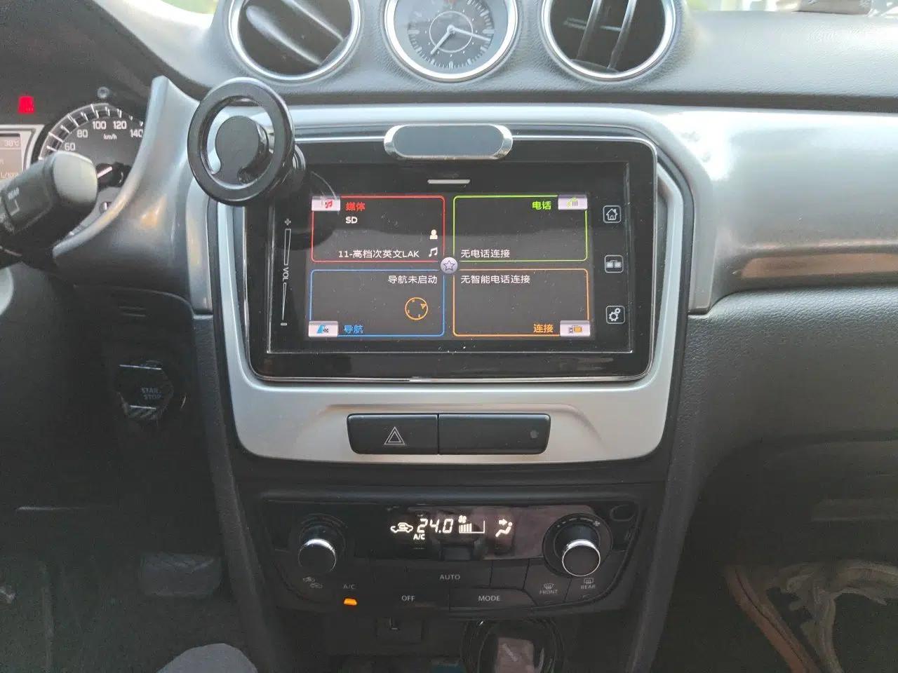 Suzuki Vitara 2016 1.4T Automatic Two-Wheel Drive Luxury Version — миниатюра 13