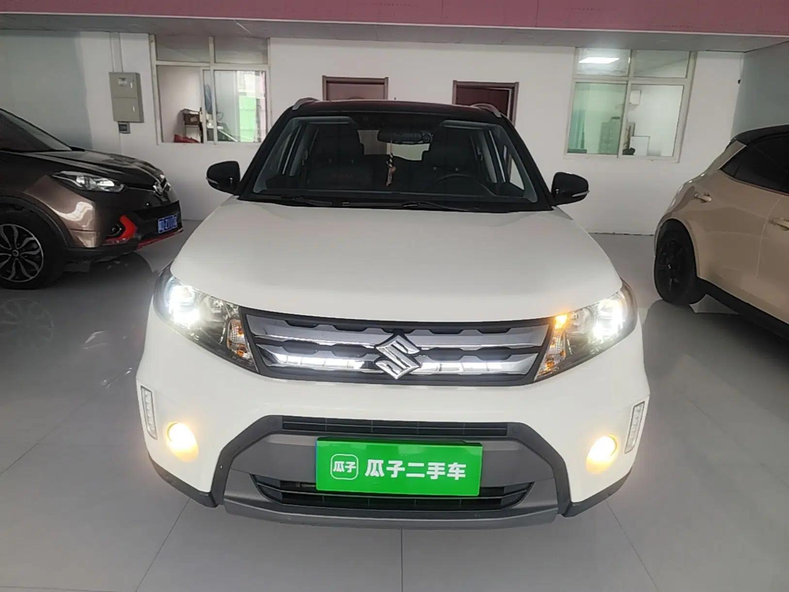 Suzuki Vitara 2016 1.4T Manual Two-Wheel Drive Luxury Model — миниатюра 2