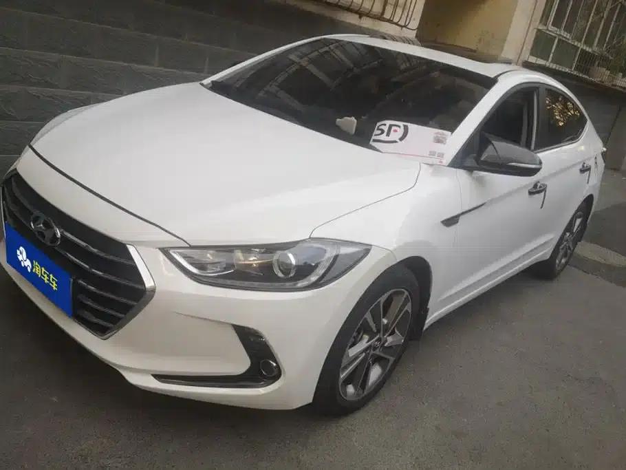 Hyundai Elantra 2016 1.6L Automatic Smart Elite Edition — миниатюра 1