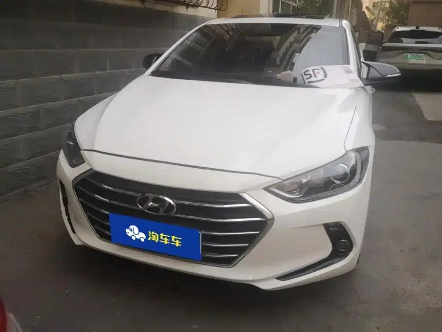 Hyundai Elantra 2016 1.6L Automatic Smart Elite Edition — миниатюра 2