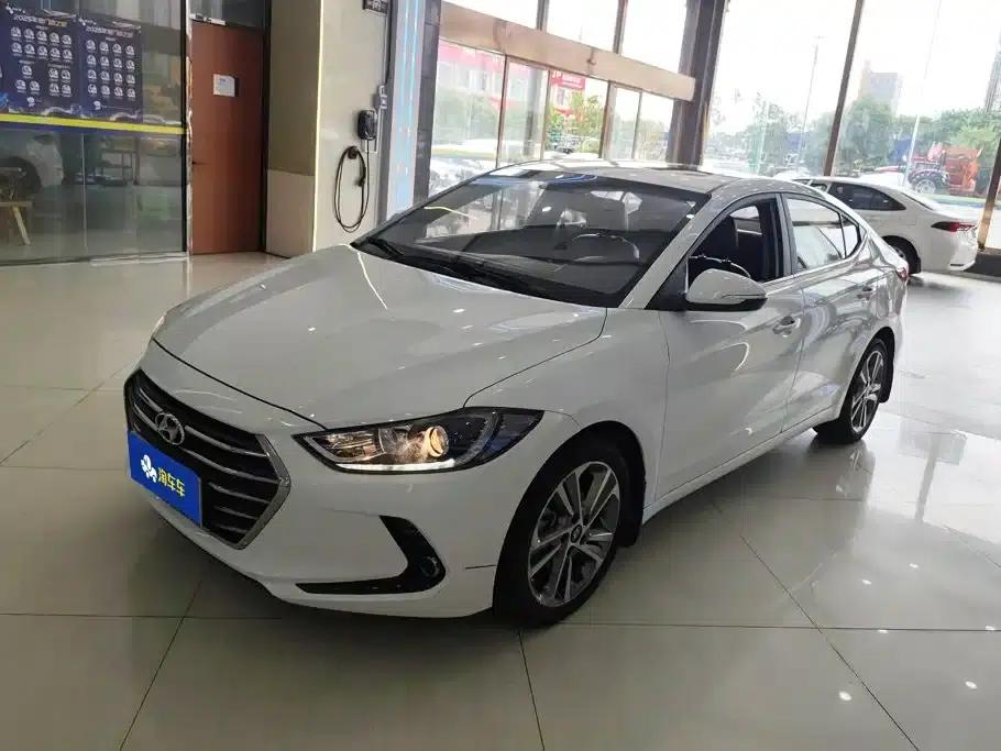 Hyundai Elantra 2016 1.6L Automatic Smart Elite Edition — миниатюра 1