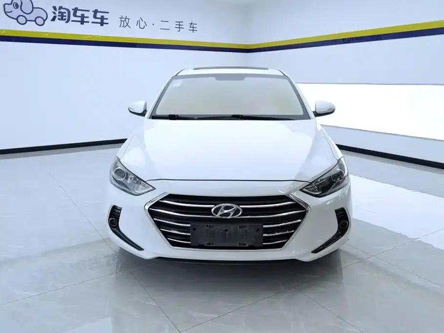 Hyundai Elantra 2018 1.4T Dual-Clutch Dynamic & Vitality Edition — миниатюра 2