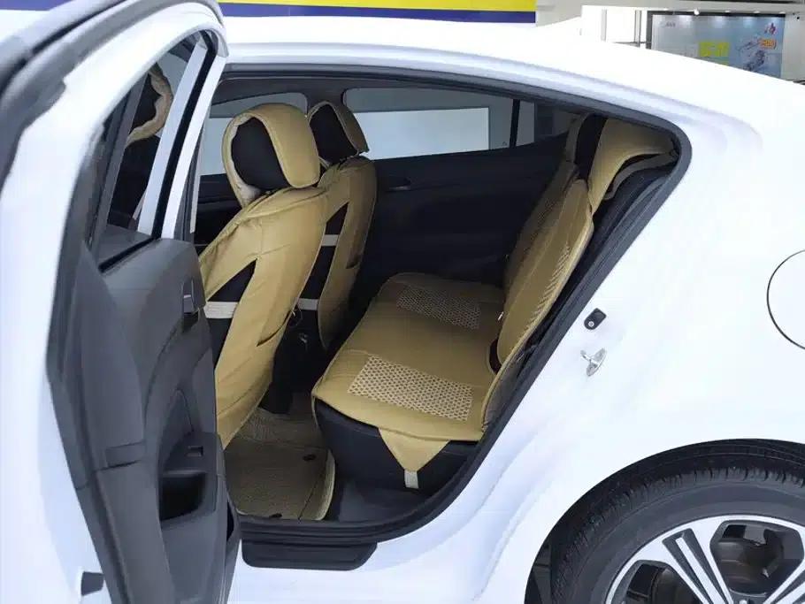 Hyundai Elantra 2018 1.4T Dual-Clutch Dynamic & Vitality Edition — миниатюра 11