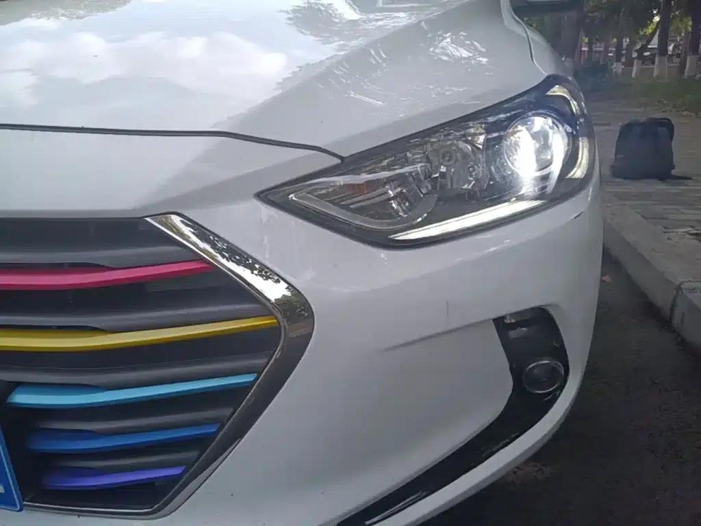 Hyundai Elantra 2018 1.4T Dual-Clutch Dynamic & Vitality Edition — миниатюра 24