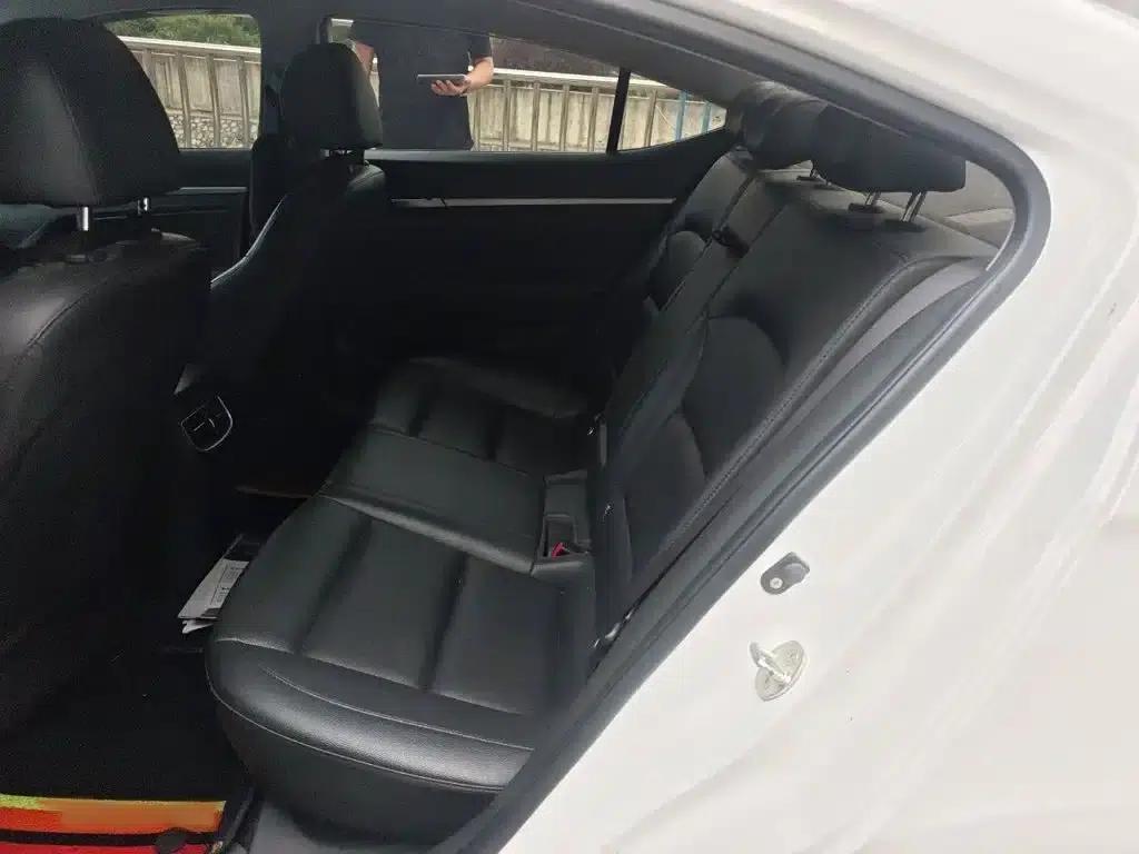 Hyundai Elantra 2020 1.5L CVT Smart Elite Edition — миниатюра 15