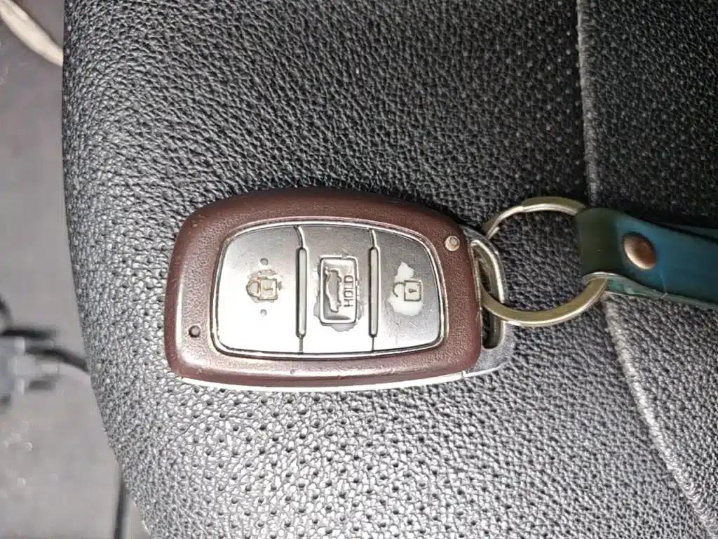 Hyundai Elantra 2016 1.6L Automatic Smart Elite Edition — миниатюра 9