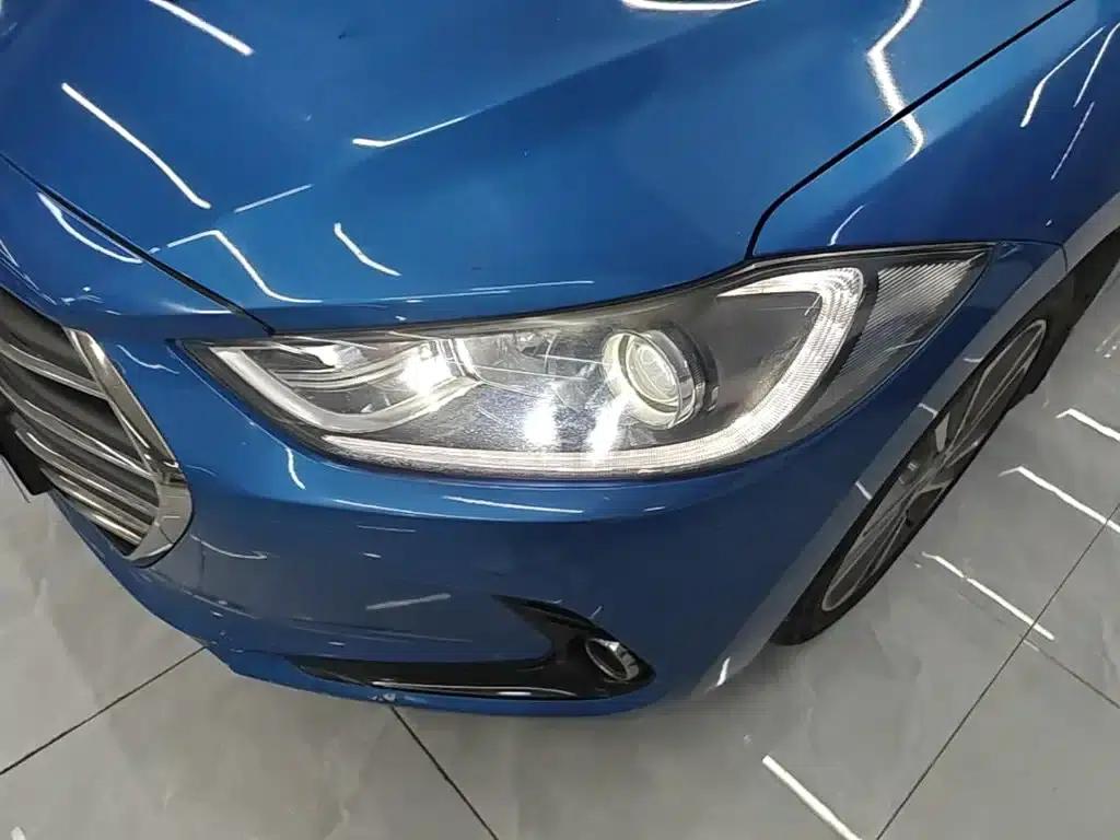 Hyundai Elantra 2016 1.6L Automatic Smart Elite Edition — миниатюра 24