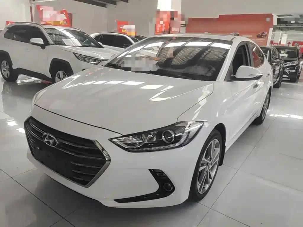 Hyundai Elantra 2016 1.6L Automatic Smart Elite Edition — миниатюра 2