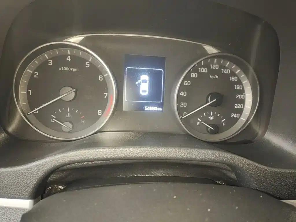 Hyundai Elantra 2016 1.6L Automatic Smart Elite Edition — миниатюра 12