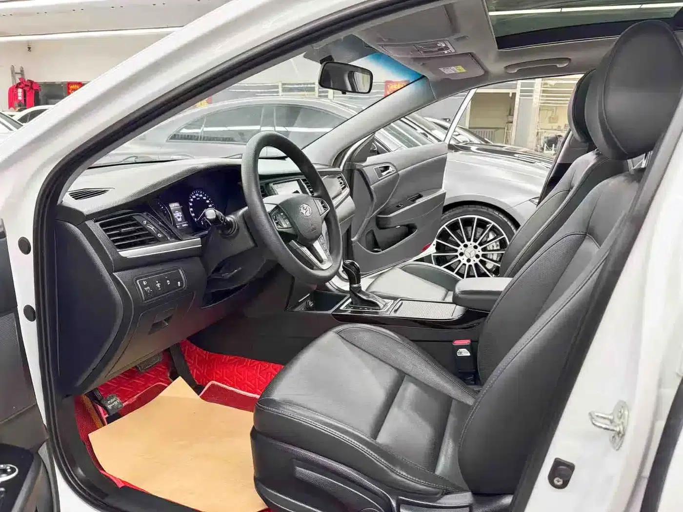 Hyundai Mistra 2017 1.8L Automatic Intelligent GLS (National V Emission Standard) — миниатюра 14
