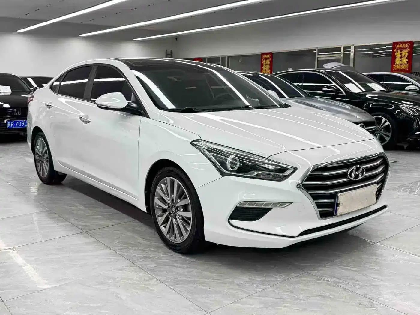 Hyundai Mistra 2017 1.8L Automatic Intelligent GLS (National V Emission Standard) — миниатюра 3