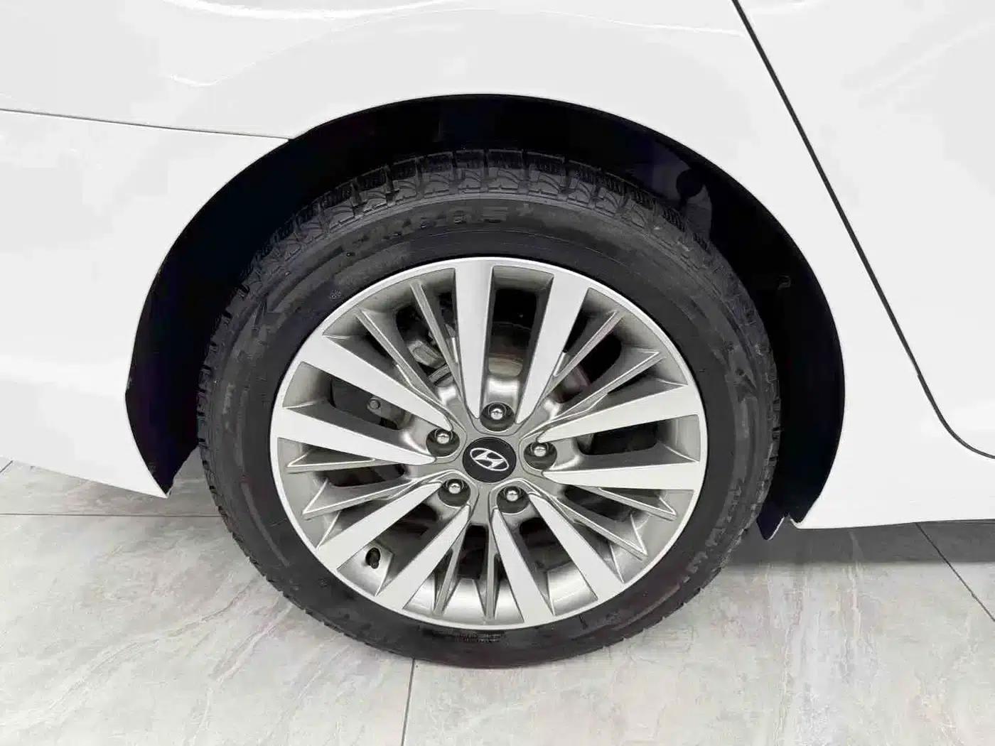 Hyundai Mistra 2017 1.8L Automatic Intelligent GLS (National V Emission Standard) — миниатюра 22